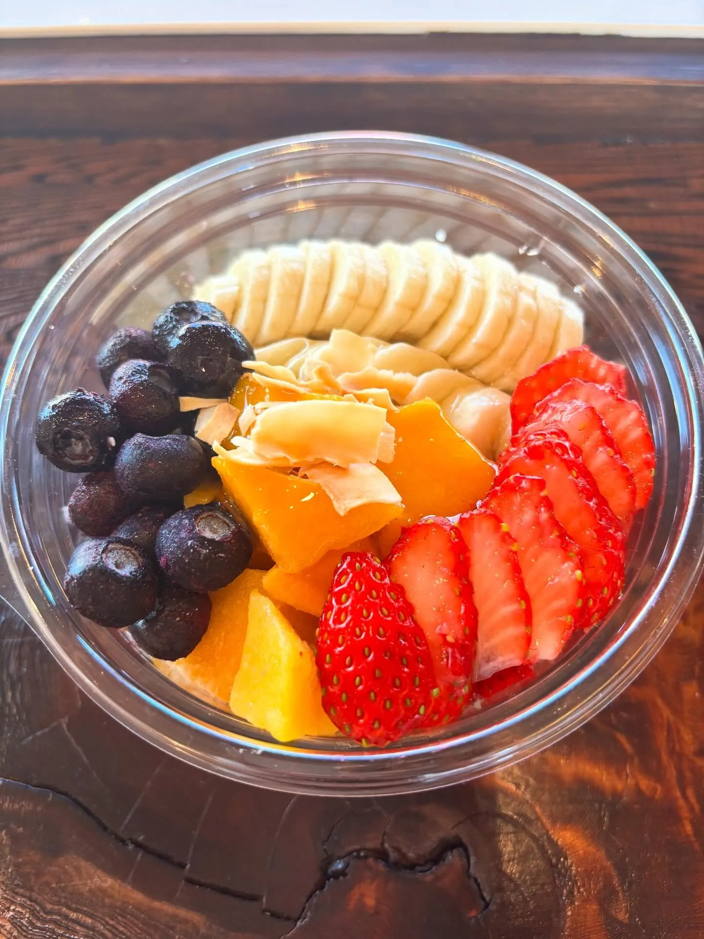 【花きりんのアサイーボウル】