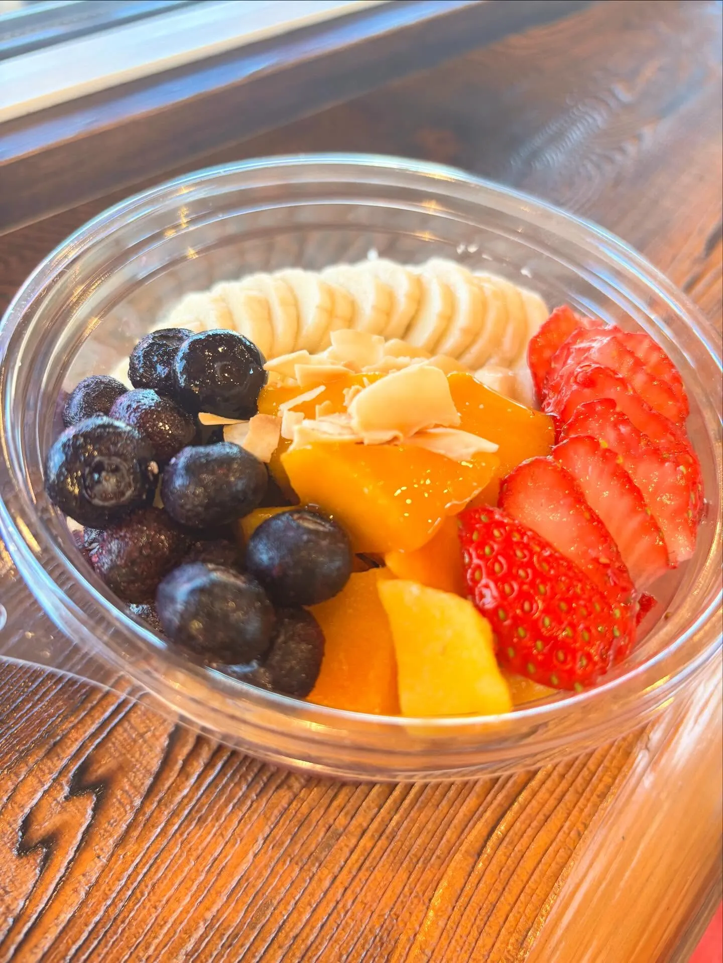 【花きりんのアサイーボウル】